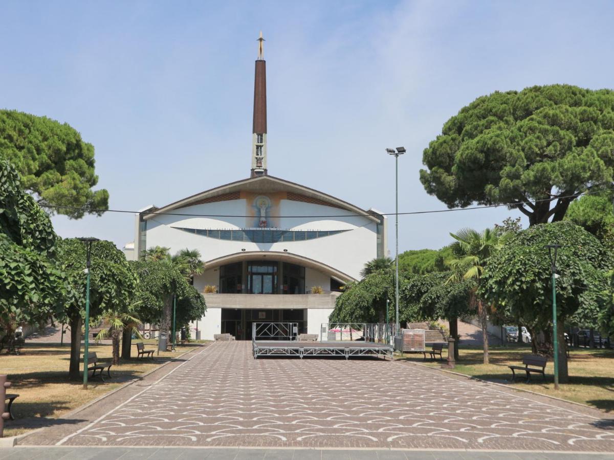 Letizia Apartment Lignano Sabbiadoro Exterior foto